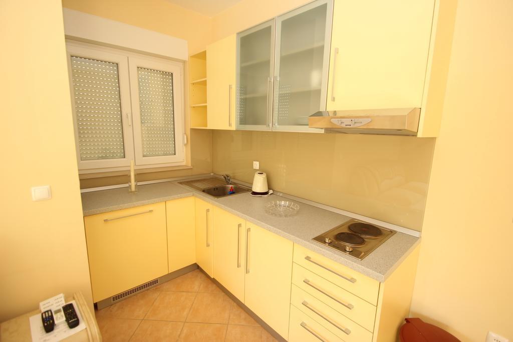 Apartments Villa Astra & Pinija Brela Pokój zdjęcie